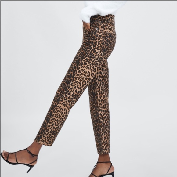 ZARA HW LEOPARD STRAIGHT LEG JEAN - Picture 2 of 6